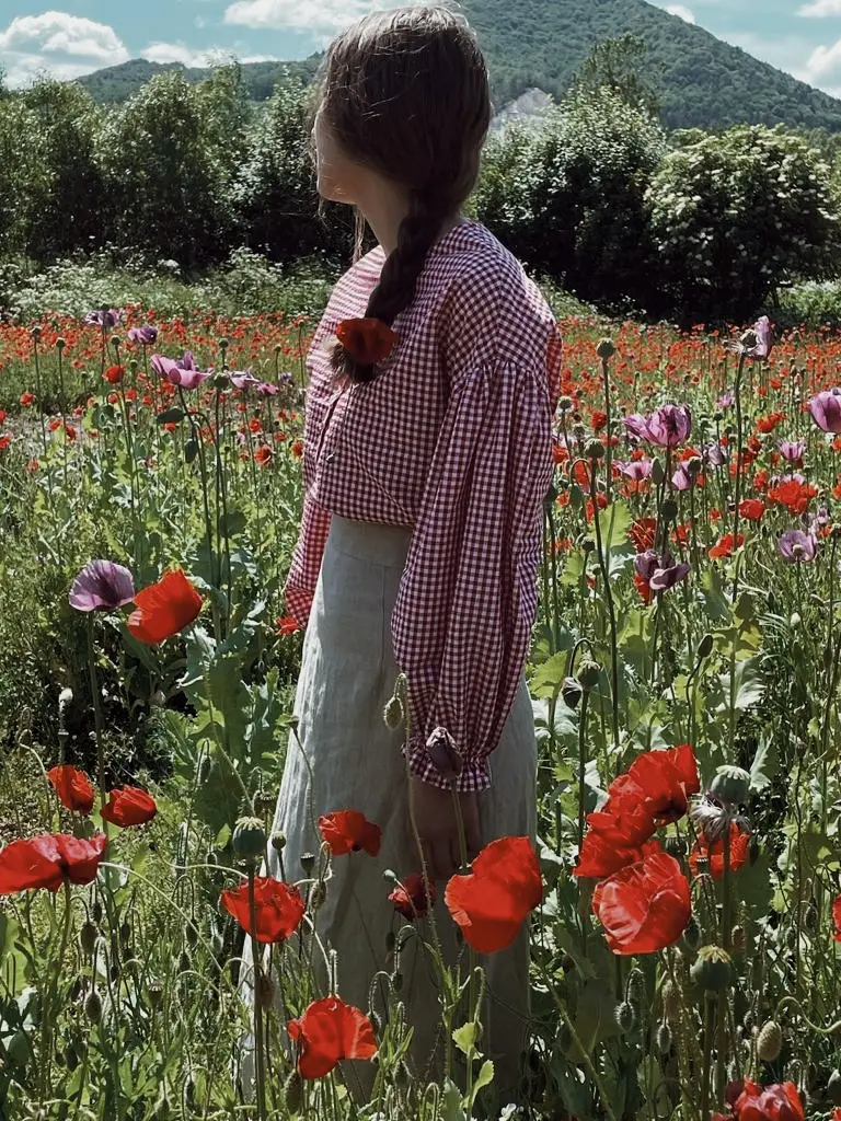 Bavlnená blúzka-Červené pole