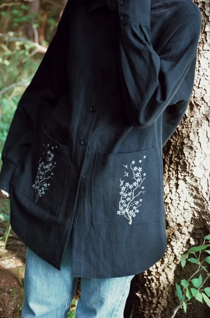 Ľanový košeľokabát s výšivkou -Korene