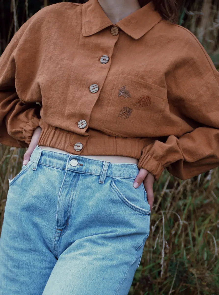 Ľanový kabátik s výšivkou -Ester