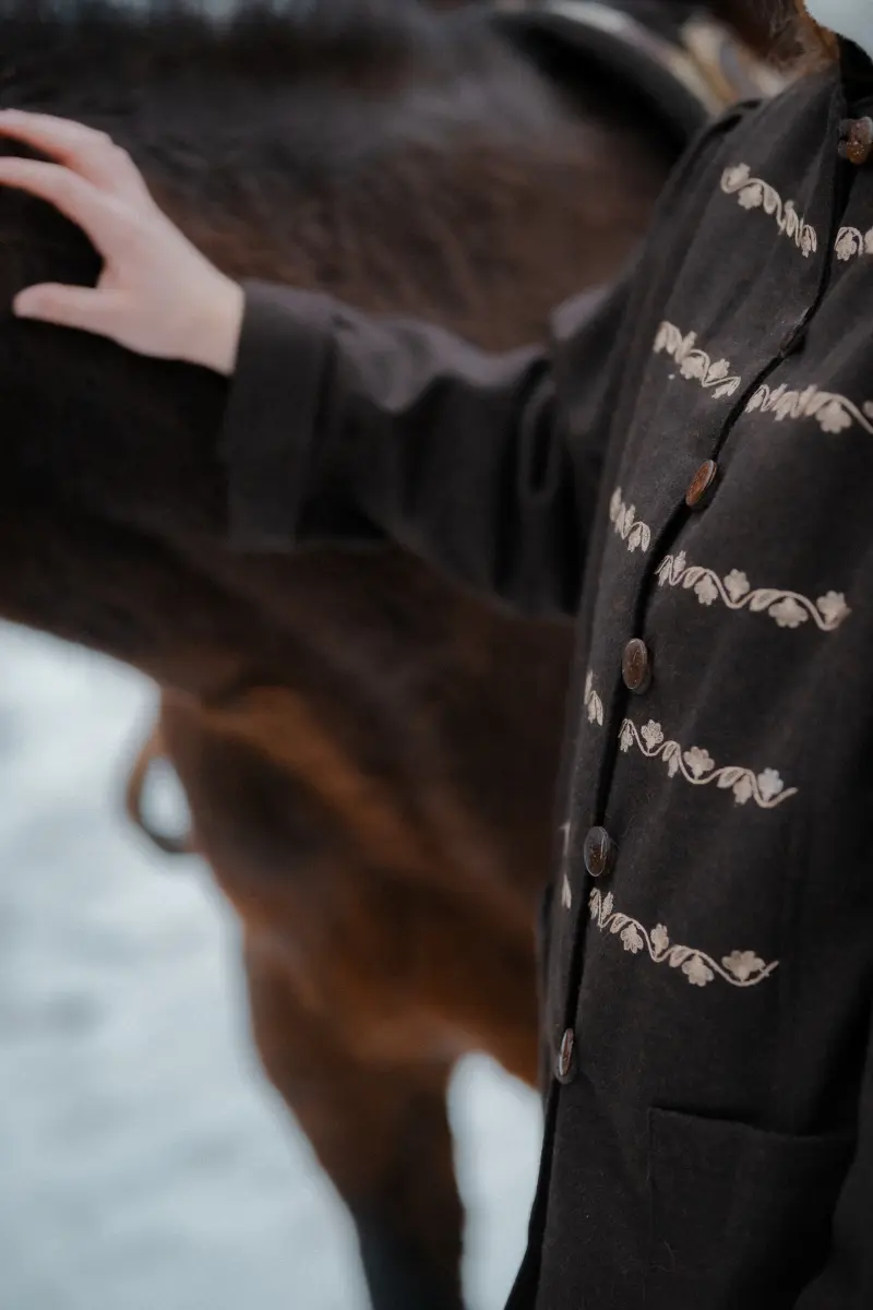 Vyšívaný kabát-  Zigmund